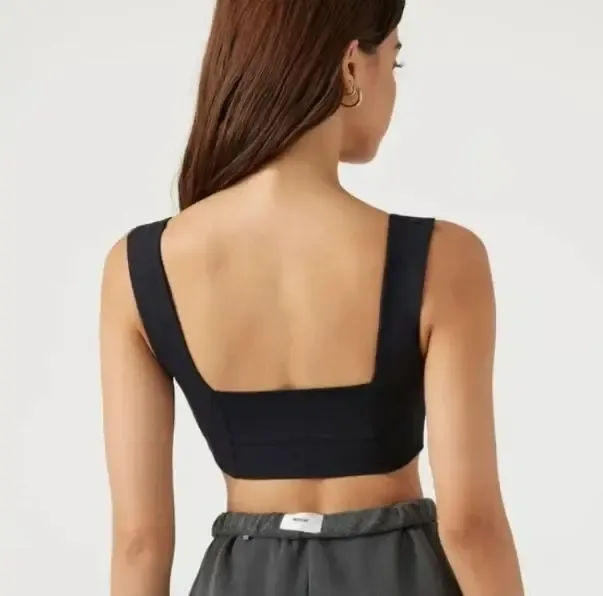 scoop back of the black square neck sports bra